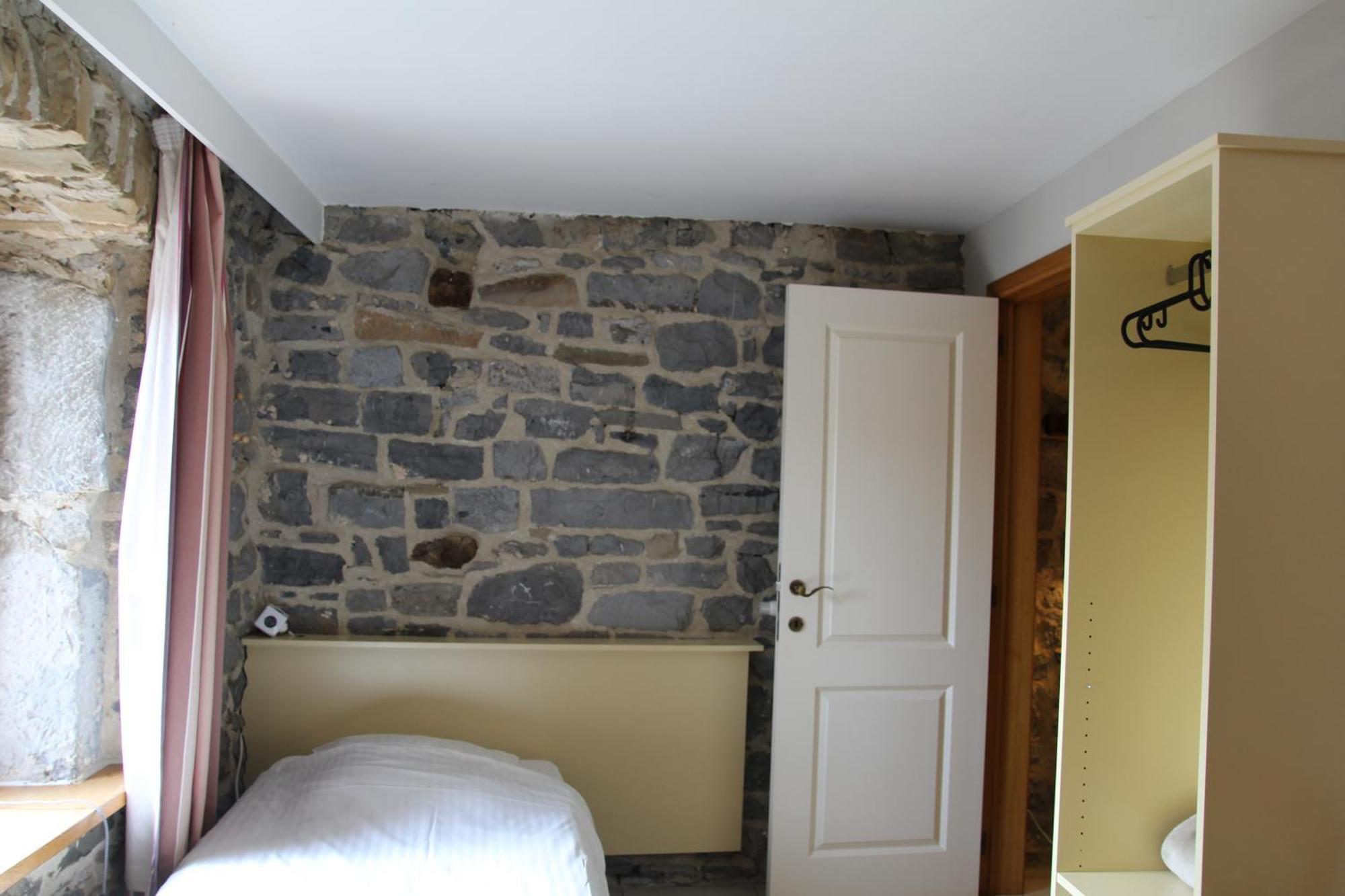 Holiday home Le Grenier De La Floye - Coquelicot Mettet